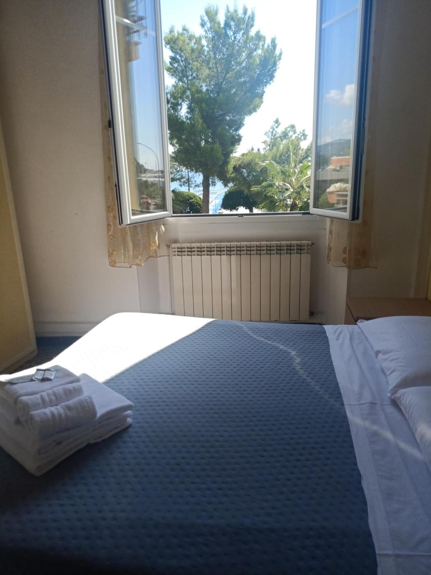 Hotel Serena Arenzano Zewnętrze zdjęcie