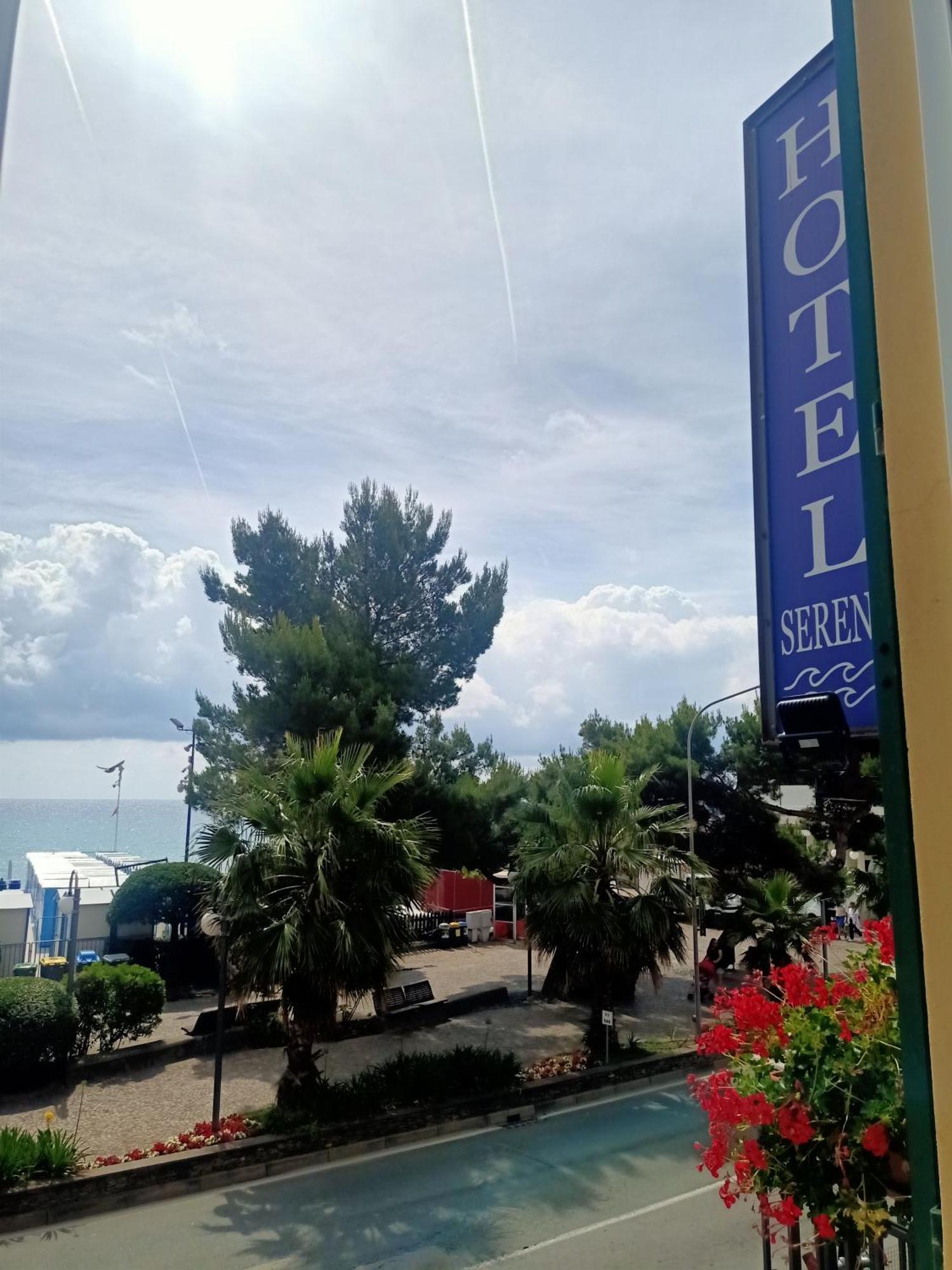 Hotel Serena Arenzano Zewnętrze zdjęcie